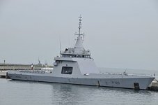 300px-French_Navy_Offshore_Patrol_Ship_P725_Adroit.jpg